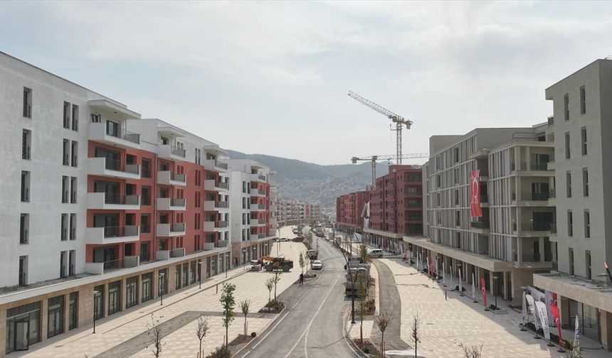 Hatay'da 930 deprem konutunun hak sahipleri belirlendi