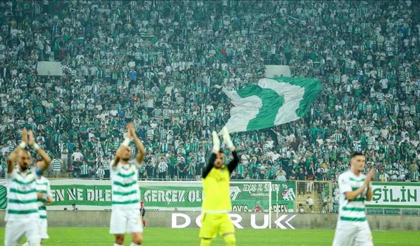Bursaspor küllerinden doğuyor