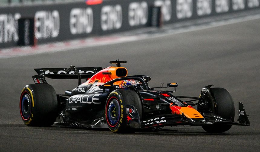 Formula 1'de son durak Abu Dabi Grand Prix'sinde pole pozisyonu Verstappen'in