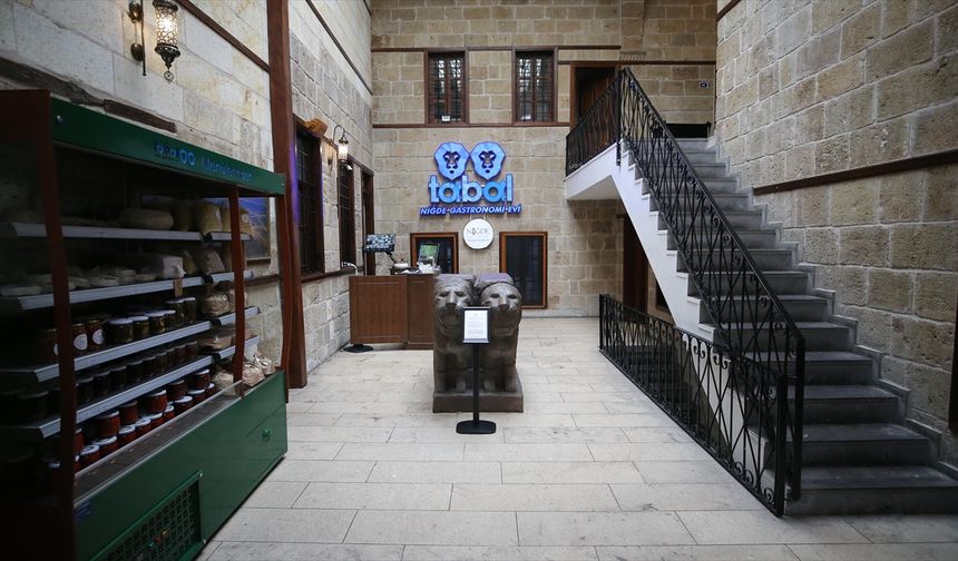 Niğde'ye özgü lezzetler hazırlayan Gastronomi Evi, dünyanın prestijli restoranları arasına girdi