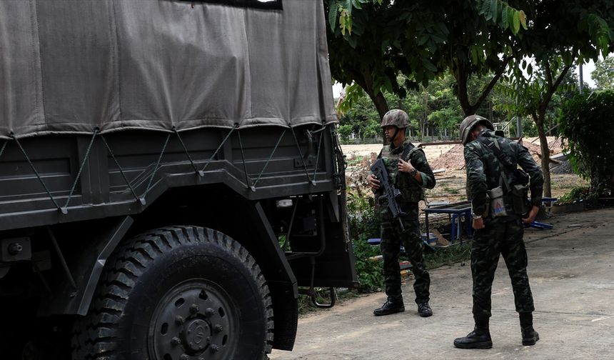 Tayland ile Kamboçya arasındaki sınır gerilimi nedeniyle çatışmalar yeniden başladı