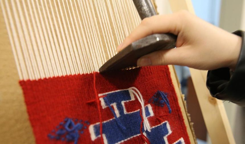 Tokat'ın coğrafi işaretli Kızık Kilimi özel öğrencilerin elinde geleceğe taşınıyor