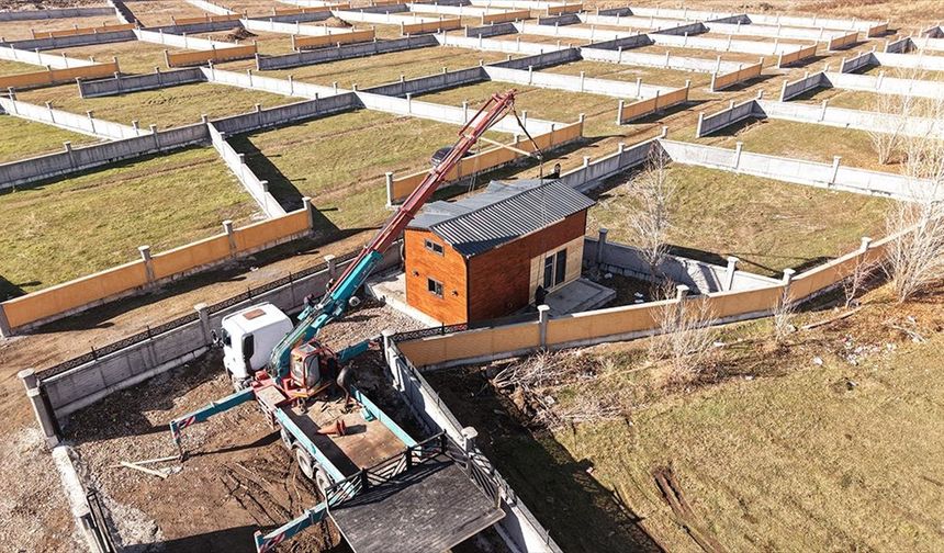 Vanlı kardeşlerin ürettiği çevre dostu ahşap evler birçok ile satılıyor