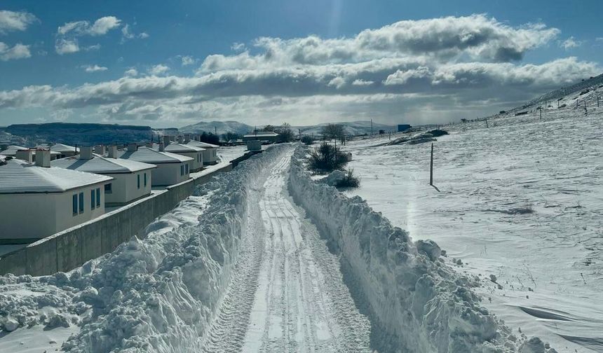 Malatya'da Kar Yağışı Uyarısı: İl Genelinde Buzlanma Ve Çığ Tehlikesi