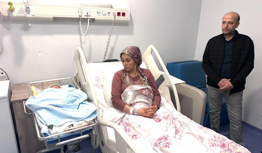 6 Şubat'ta Acı Ve Umut Aynı Saatte Buluştu