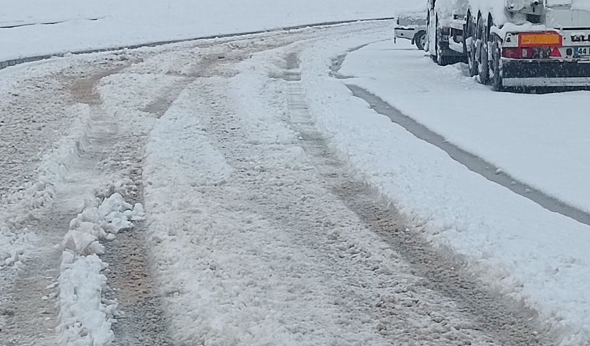 Battalgazi'de Kar Yağışı Sonrası Ekipler Sahada