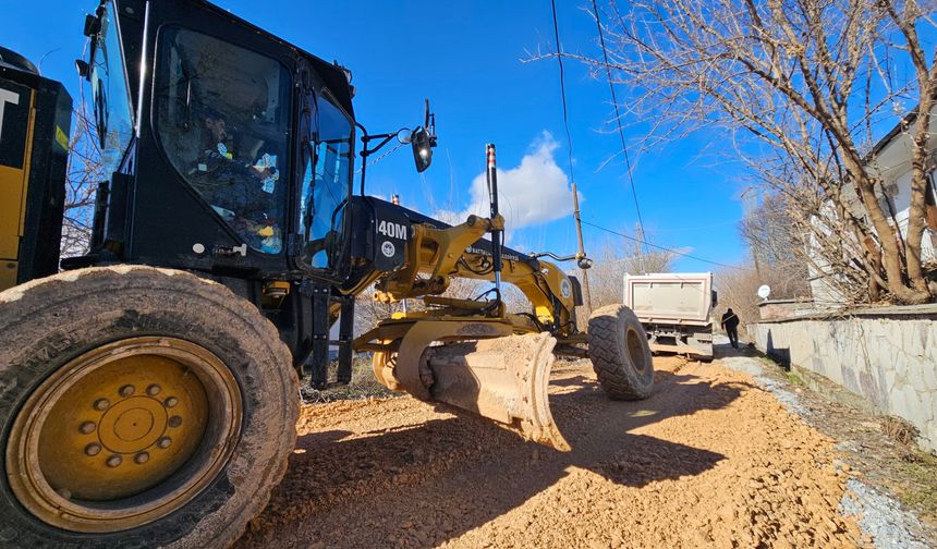 Battalgazi'de Yol Bakım Çalışmaları Sürüyor