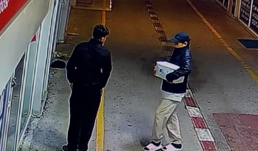 Geçici Ticaret Merkezi'nde Hırsızlık Kameraya Yansıdı