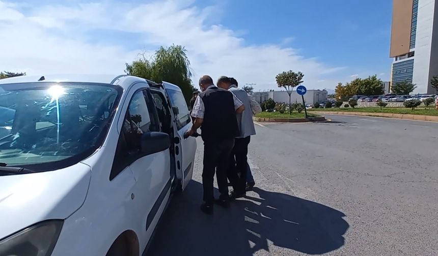 Otomobilde Eşini Öldürülen Kocaya Ağırlaştırılmış Müebbet