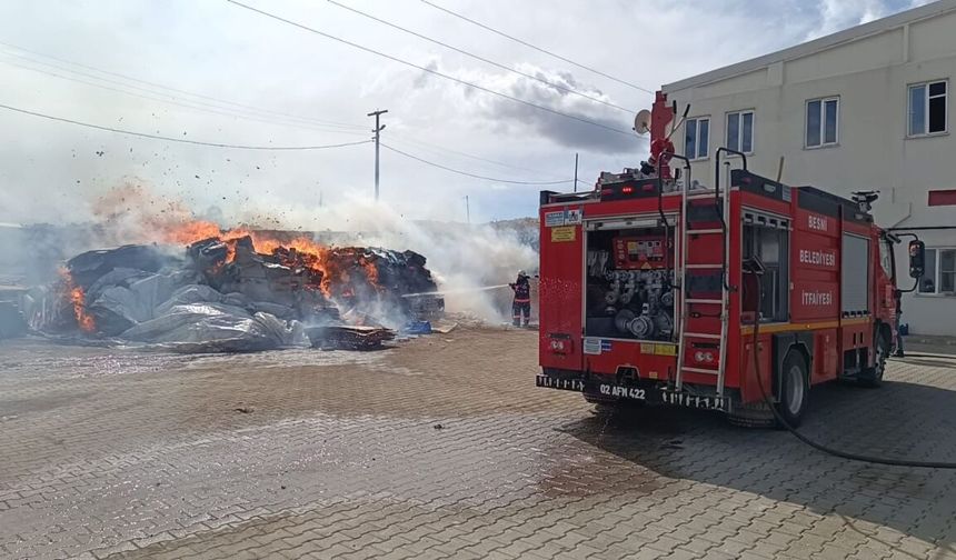 Adıyaman Besni'de Tütün Tesisinde Yangın