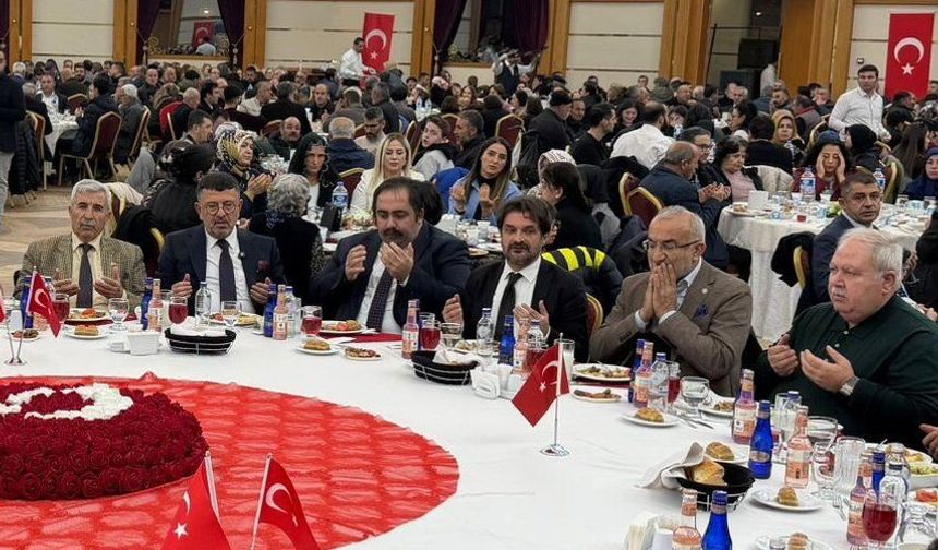 Ağbaba: 'Siyaset Bir Kutuplaştırma Aracı Değil, Hizmet Aracı Olmalı'