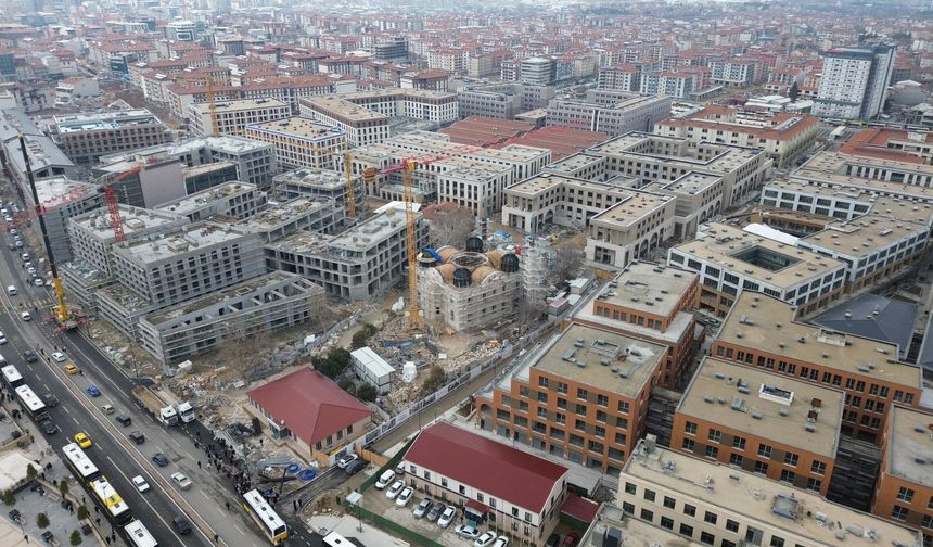 Başkan Taşkın, Akpınar Çarşı Merkezi'nde İncelemelerde Bulundu