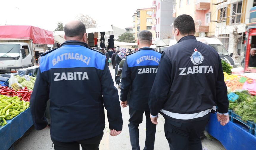 Battalgazi'de Semt Pazarlarına Zabıta Denetimi