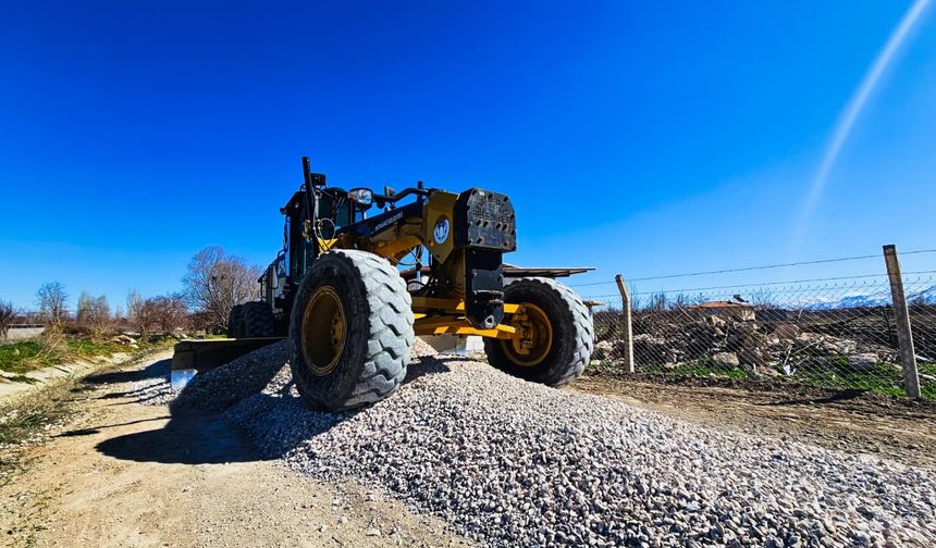Battalgazi'de Yol Çalışmaları Hız Kesmeden Sürüyor