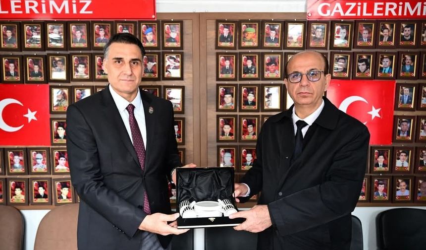 Geçit: 'Şehit Ailelerimiz Ve Gazilerimiz Toplumumuzun En Kıymetli Emanetleridir'