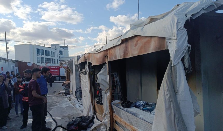 Teknokent Konteyner Kentte Yangın Paniği