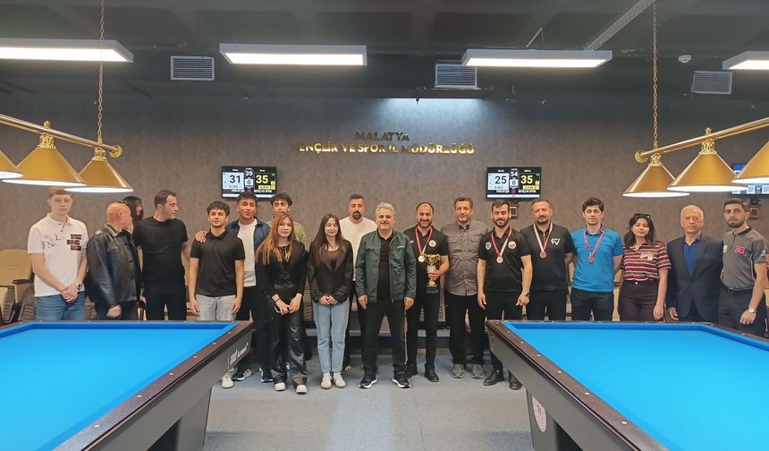 23 Nisan 3 Bant Bilardo Şampiyonası Sona Erdi