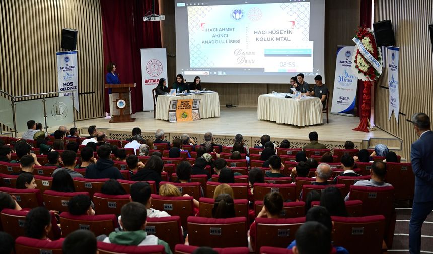 Battalgazi'de Münazara Yarışması Şampiyonu Belli Oldu
