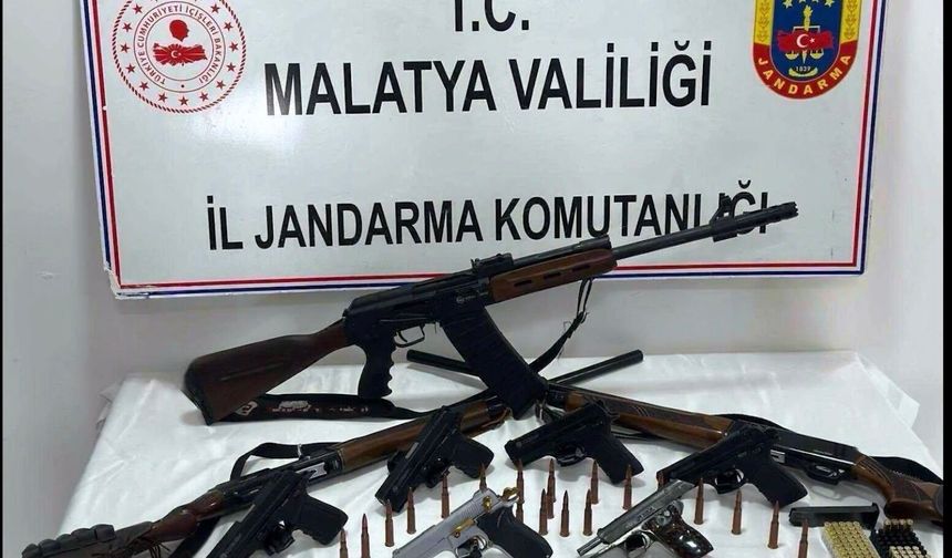 Doğanşehir'de Kaçak Silah Operasyonu: Cephanelik Ele Geçirildi