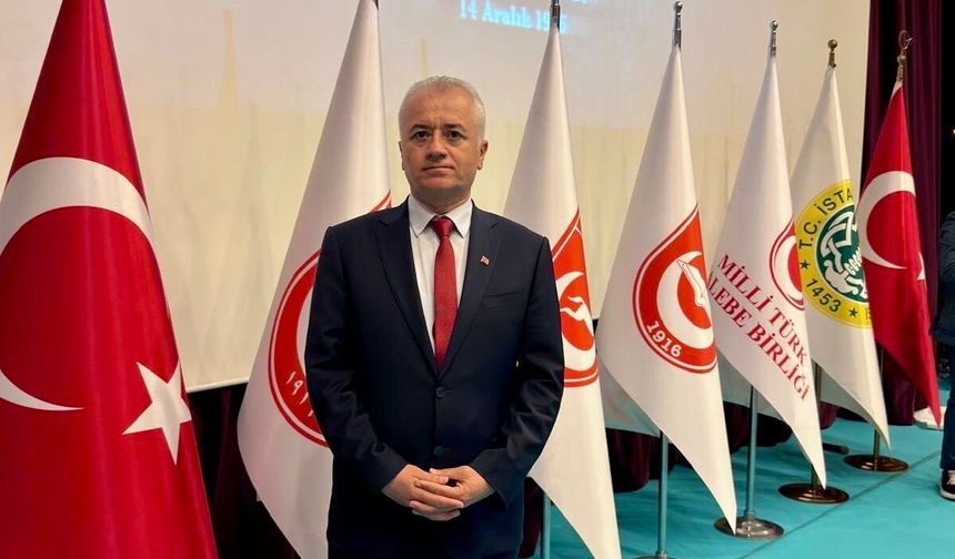 İş İnsanları Platformu'ndan Siyaset Okulu Programına Destek