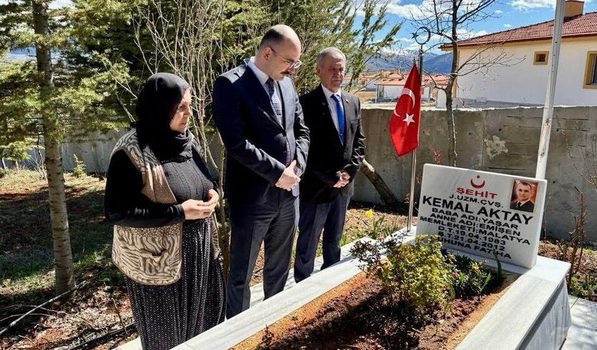Kaymakam Sungur'dan Şehit Ailesine Anlamlı Ziyaret