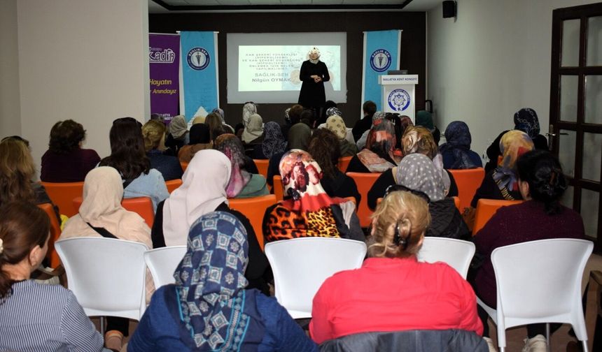Malatya'da Kronik Hastalıklar Konferansı: Diyabet ve Hipertansiyon Uyarısı