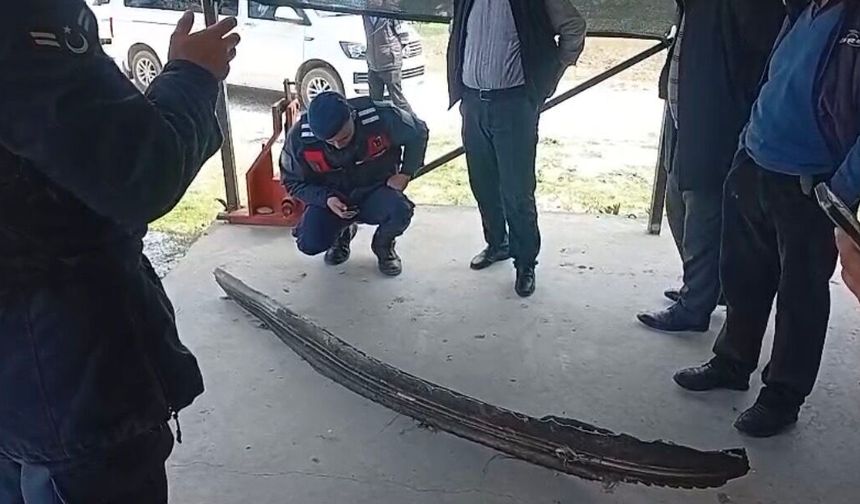 Malatya'da Peş Peşe Bulunan Şüpheli Cisimler Merak Uyandırdı