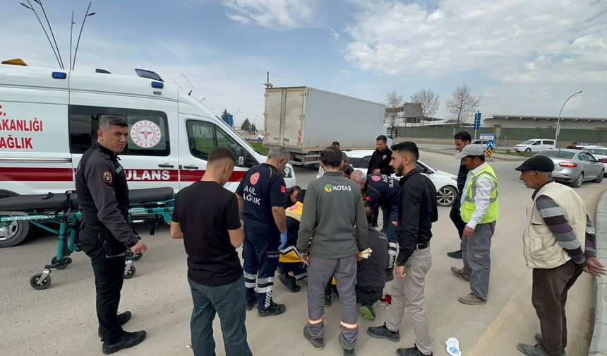 Otomobilin Çarptığı Yaşlı Adam Ağır Yaralandı