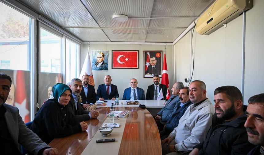 Sami Er: 'İki Yıl Şantiye Şefi Gibi Çalıştık'