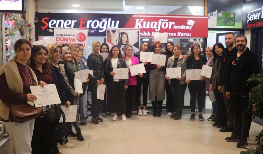 Sıfırdan Mesleğe: Ücretsiz Kuaför Kursuyla Hayatlar Değişti