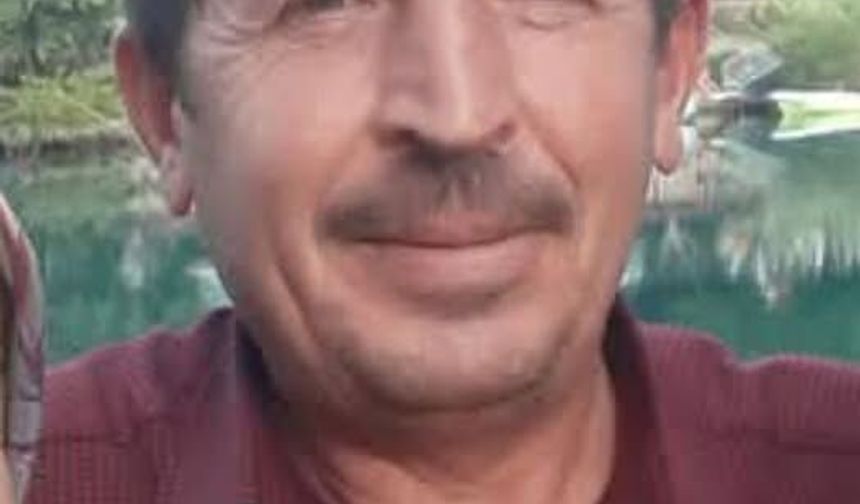 Traktörün Altında Kalan Çiftçi Hayatını Kaybetti