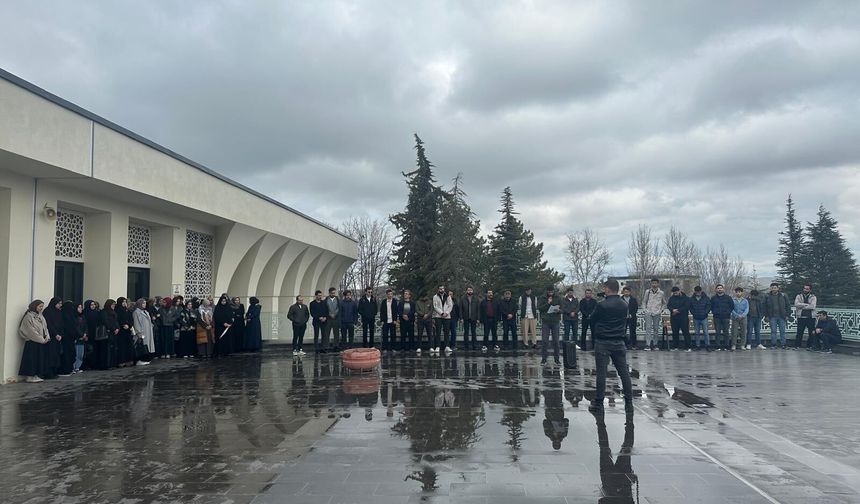 Üniversite Öğrencilerden Gazze İçin Çağrı