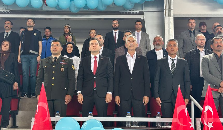 19 Mayıs'ın 107. Yılı Arapgir'de Coşkuyla Kutlandı