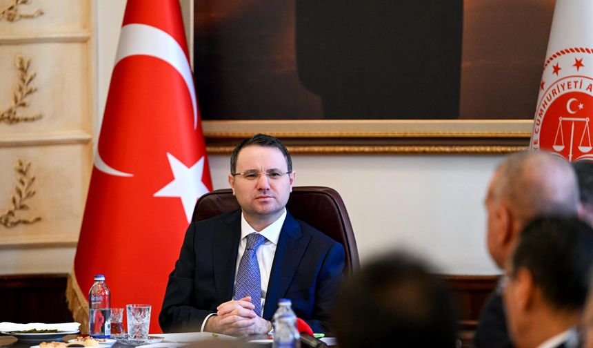 Adalet Bakanlığı 15 Bin Sözleşmeli Personel Alımı Yapacak