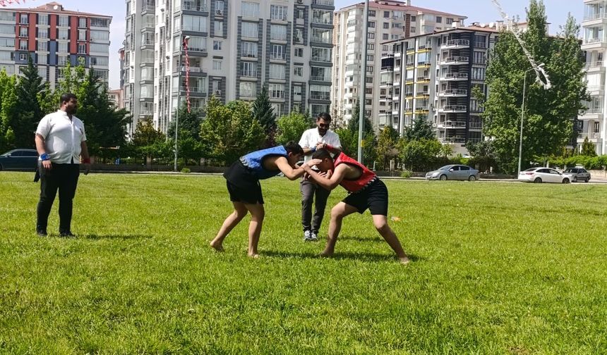 Er Meydanında Nefes Kesen Mücadele