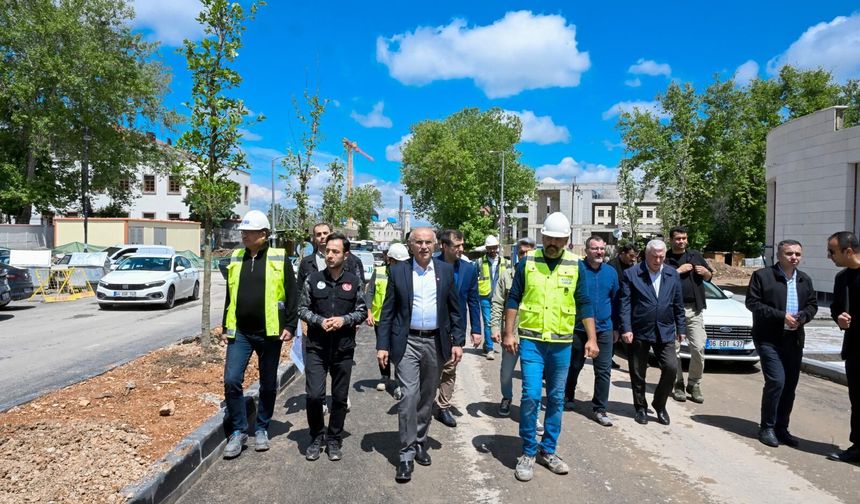 Fuzuli Caddesi Bayram Öncesi Trafiğe Açıldı