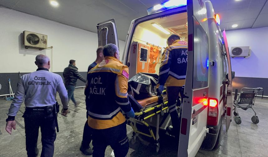 Malatya'da İki Otomobil Çarpıştı: 3 Yaralı
