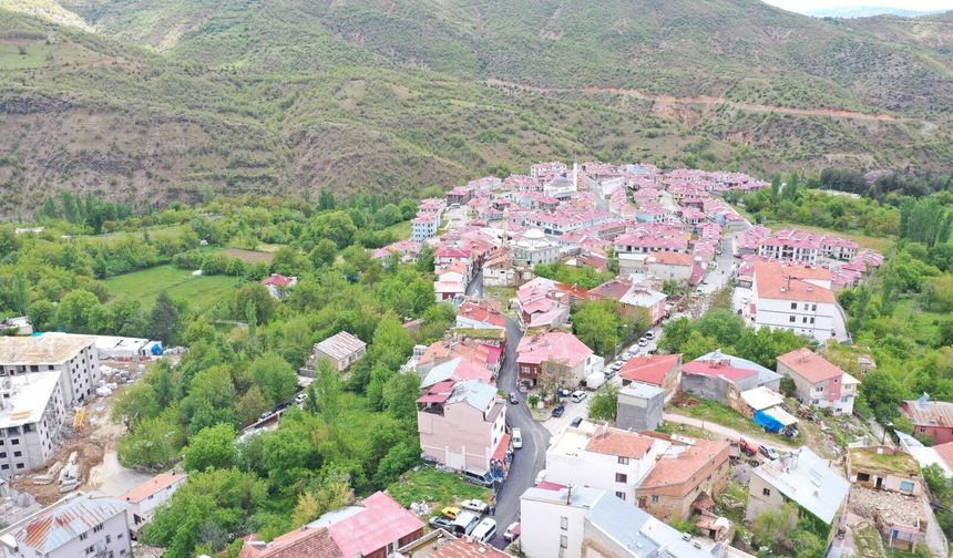 Pütürge Merkezde Sıcak Asfalt Çalışması Tamamlandı