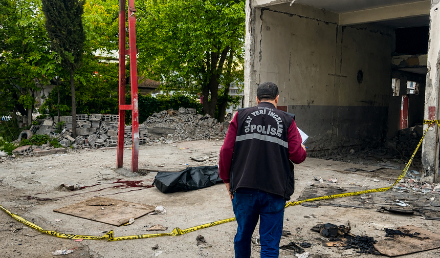 Sanayi Sitesinde Feci Ölüm: Elektrik Direğinden Düşerek Hayatını Kaybetti