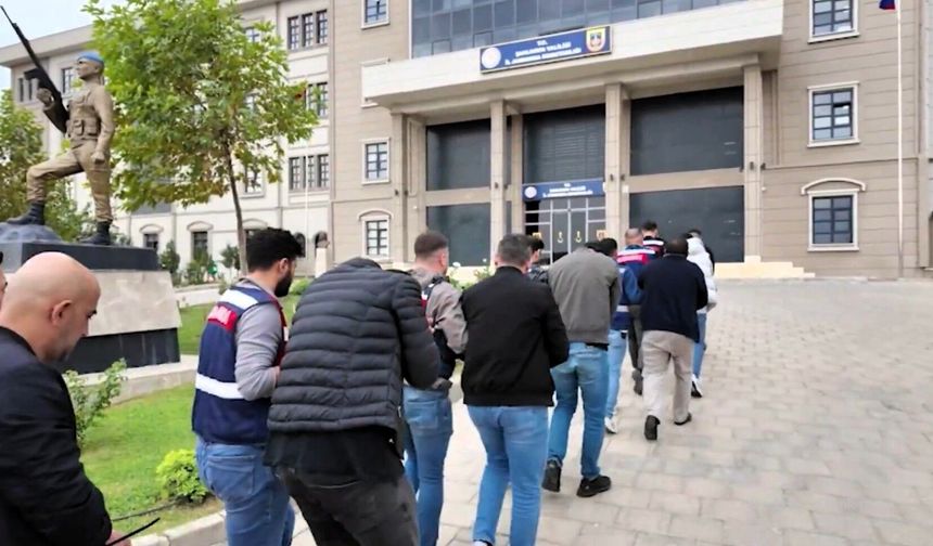 Şanlıurfa merkezli 21 ilde yasa dışı bahis operasyonu: 61 şüpheli yakalandı