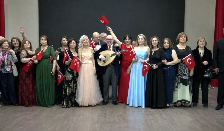 Şef Suat Yıldırım Ve Öğrencilerinden 19 Mayıs Konseri