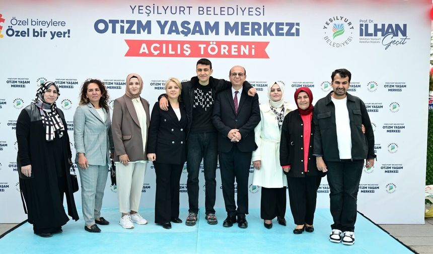 Yeşilyurt Belediyesi Otizm Yaşam Ve Destek Merkezi Hizmete Sunuldu