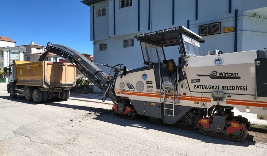 Battalgazi Belediyesi Selçuklu Mahallesi'nde Asfalt Çalışmasını Tamamladı