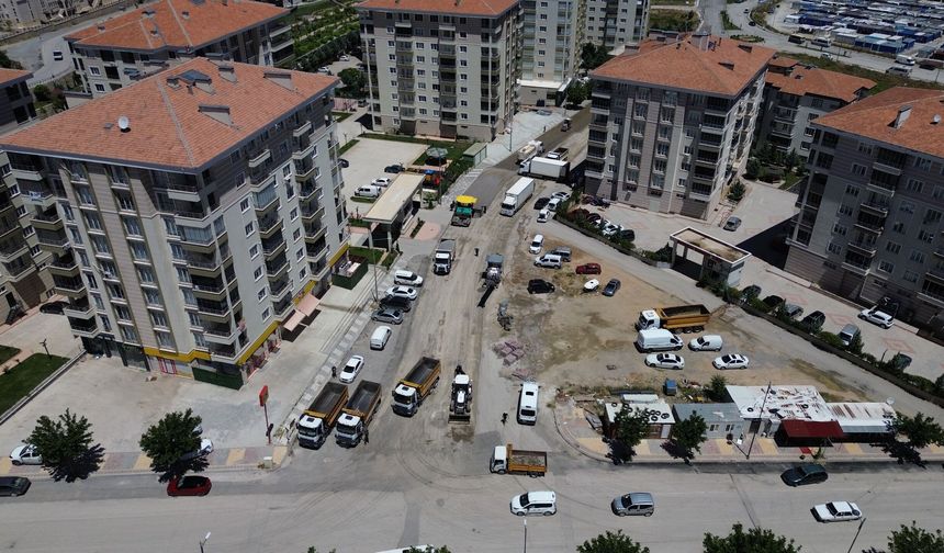 Battalgazi'de Asfalt Seferberliği: Hatunsuyu ve Selçuklu Mahallelerinde Çalışmalar Sürüyor