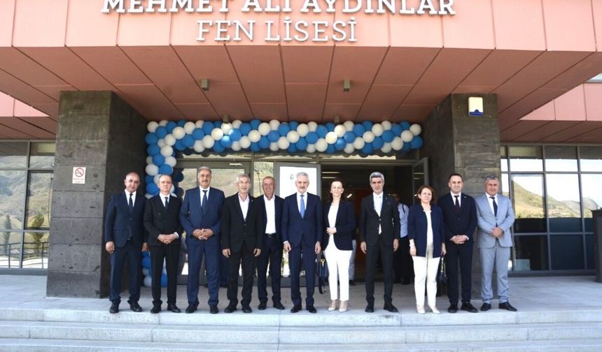 Cömertoğlu'ndan Aydınlar'a Teşekkür: 'Eğitime Yapılan Yatırım En Kıymetli Yatırımdır'