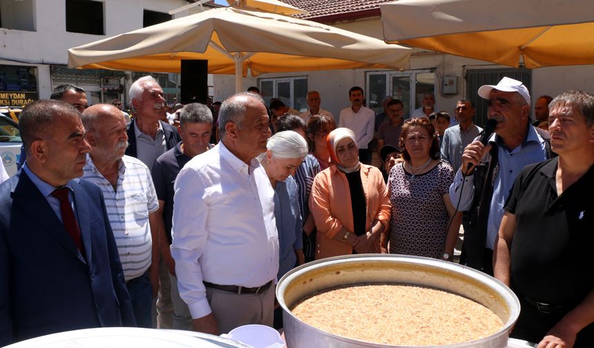 Hekimhan'da Muharrem Ayı Dolayısıyla Aşure Etkinliği Düzenlendi