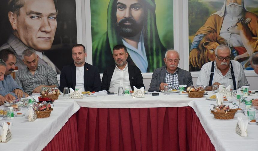 Kerbela Şehitleri Dualarla Anıldı