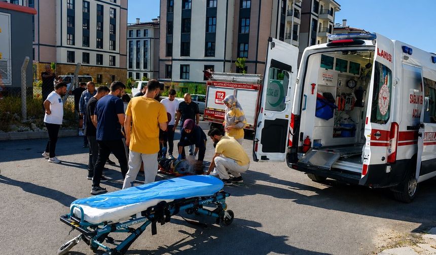 Otomobil İle Motosiklet Çarpıştı: 1 Yaralı