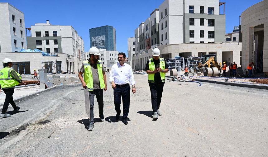 Saray Mahallesi'nde Geri Sayım Başladı: Eylül Başında Anahtar Teslimi Planlanıyor!