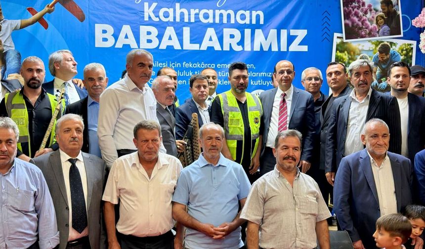 Yeşilyurt'ta Muhtarlar Babalar Günü'nde Bir Araya Geldi